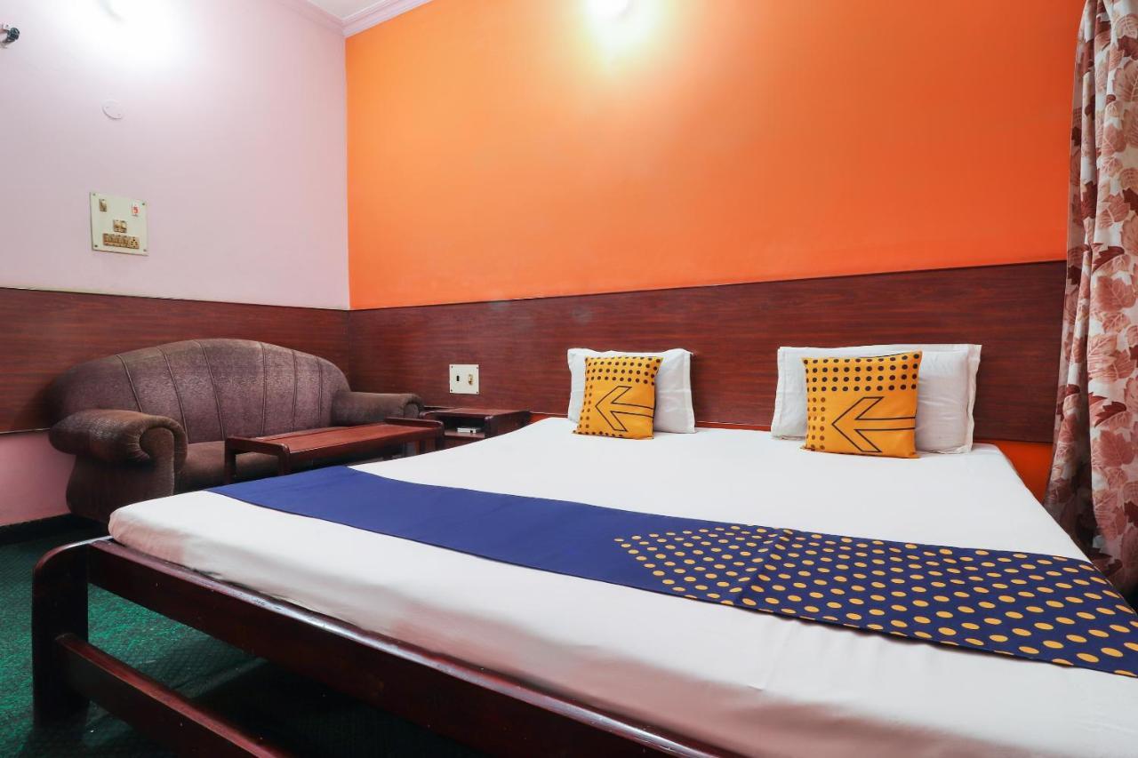 Spot On Jaiswal Guest House Hasanganj Εξωτερικό φωτογραφία