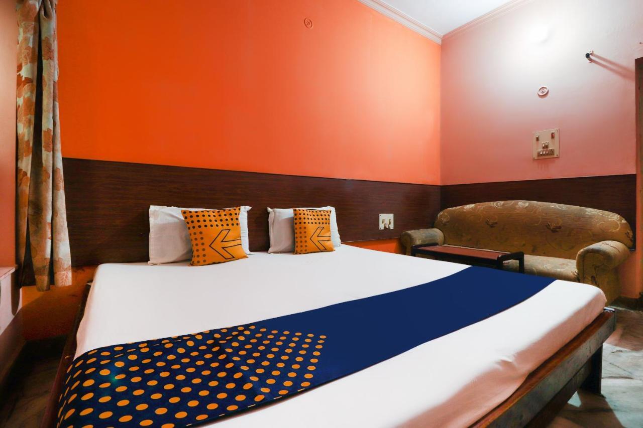 Spot On Jaiswal Guest House Hasanganj Εξωτερικό φωτογραφία