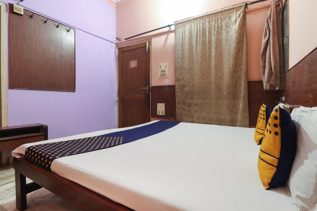 Spot On Jaiswal Guest House Hasanganj Εξωτερικό φωτογραφία